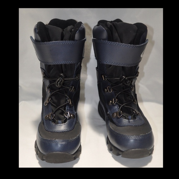 Circo Insulated Cold Weather Boots Unisex Size Youth US 2 Color Black and Blue - Picture 2 of 9